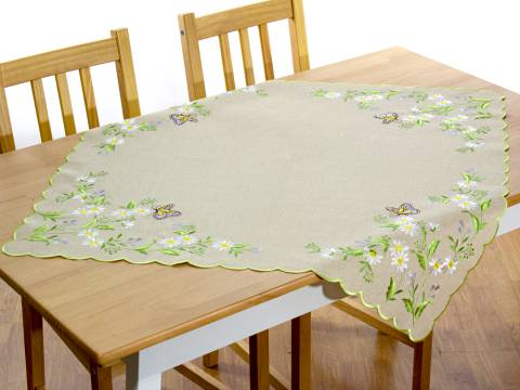 VYŠÍVANÝ OBRUS 5195