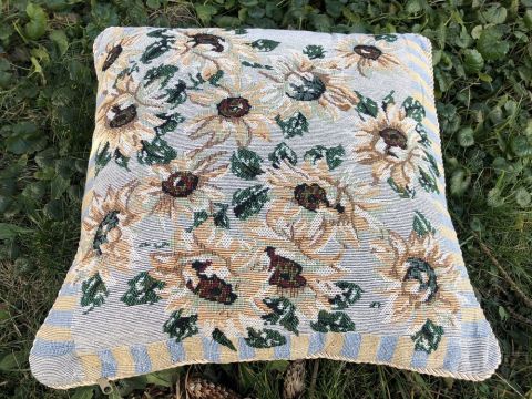 RETRO OBLIEČKA SLNEČNICE